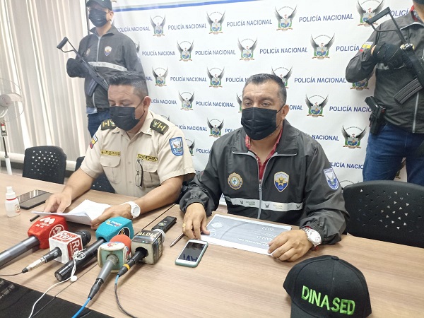 Policía dará recompensa por información del paradero de los más buscados de Quevedo