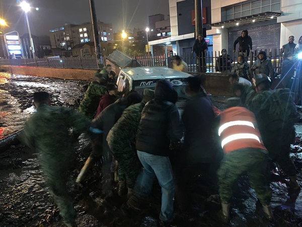 Quito: Aluvión en La Gasca deja 22 fallecidos y 20 desaparecidos