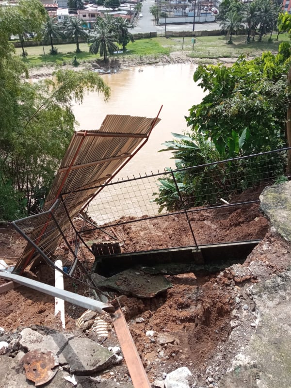 Unas 36 casas están en riesgo en la ciudadela Bellavista, Quevedo