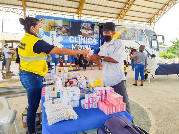 Llegó a Urdaneta Clínica móvil de la Prefectura de Los Ríos