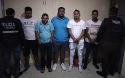 Policía captura a banda de roba motos y unidades económicas en San Carlos, Quevedo