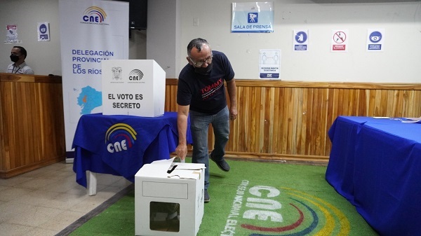 CNE Los Ríos supervisó elección del Movimiento Renovador Babahoyense