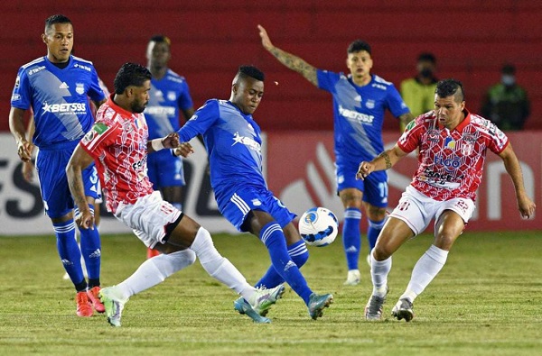 Agónico empate de Emelec en la Copa Libertadores