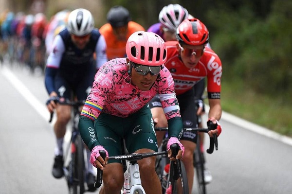 El pelotón del Giro de Italia 2022 sufre otra baja