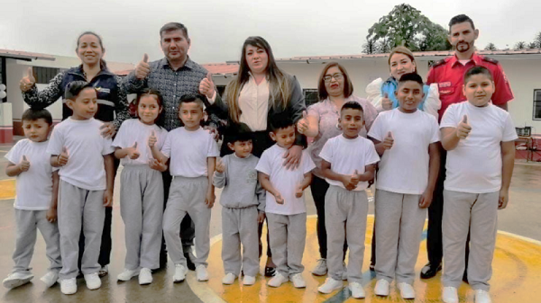 Alrededor de 118 mil dólares de inversión se asignaron para la reapertura de dos escuelas en La Maná