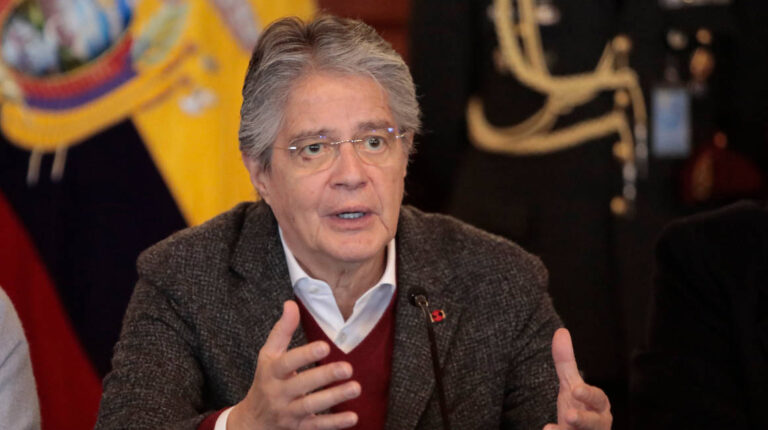 Asamblea Nacional trata pedido de destitución de presidente de Ecuador, Guillermo Lasso