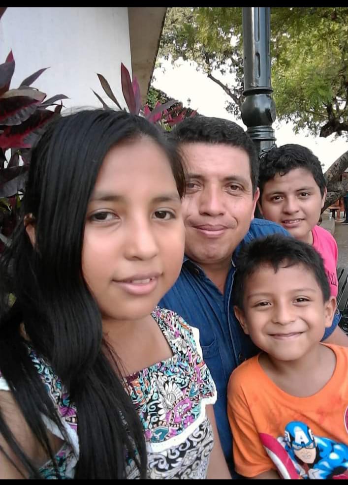 Día del Padre: Eddy Espinoza es un papá soltero y un ejemplo de amor incondicional