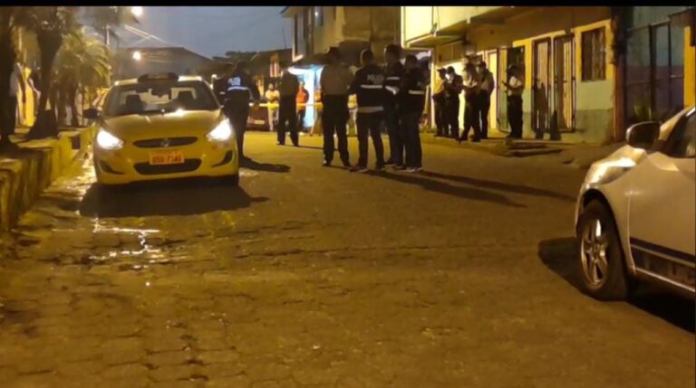 Taxista asesinado en Santo Domingo era de Quevedo y fue a dejar una carrera