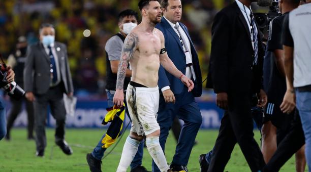 FEF demanda al hincha que se tomó foto con Messi en el Monumental