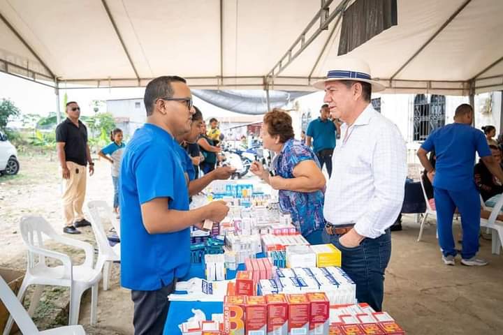 Parroquia Pimocha recibió una brigada médica 