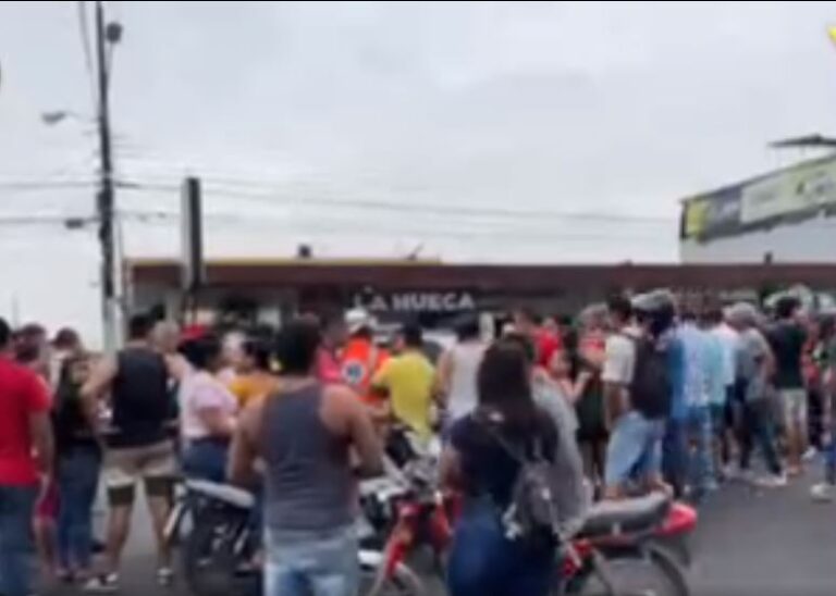 Mujer que conducía bicicleta fue impactada por motociclista y perdió la vida