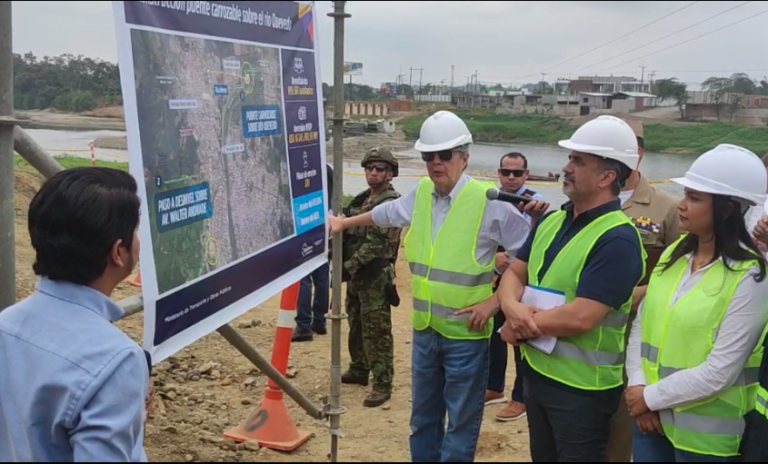 Presidente Guillermo Lasso ‘chequea’ obras en Quevedo