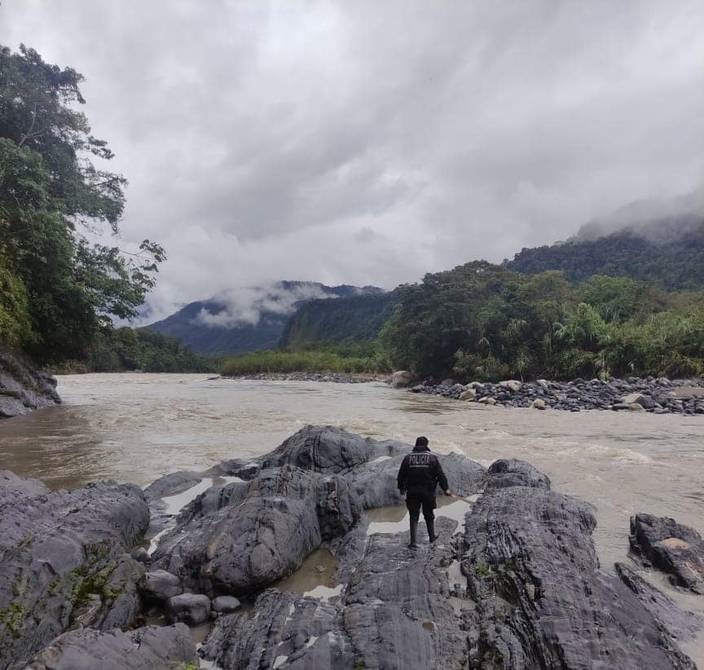 Caída de madre y su hijo en el Pailón del Diablo es todo un misterio