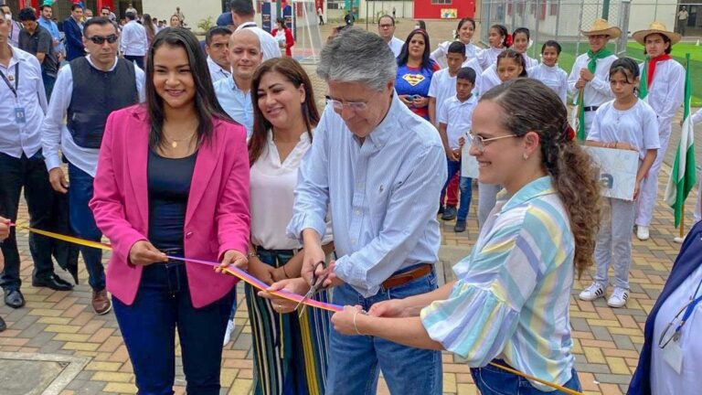 El presidente Lasso visita Quevedo para recorrer obras financiadas por el Gobierno