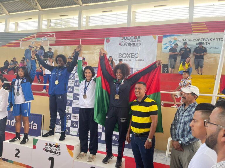 Las quevedeñas Tanisha y Khayra son las mujeres del boxeo en los Juegos Nacionales