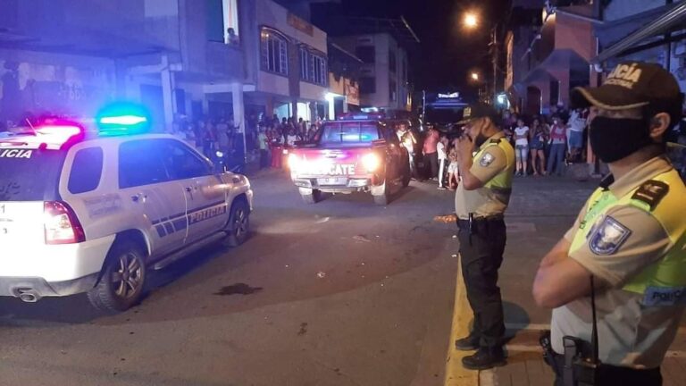 Policía cayó abatido dentro de un night club