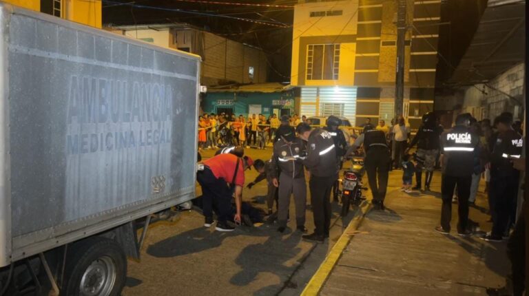 Antisociales balean a motorizado en Quevedo