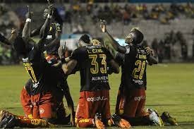 Aucas se acerca a la final al vencer a Barcelona, ya está en Libertadores