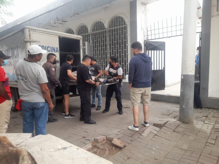 Chofer fue asesinado por varios presuntos asaltantes