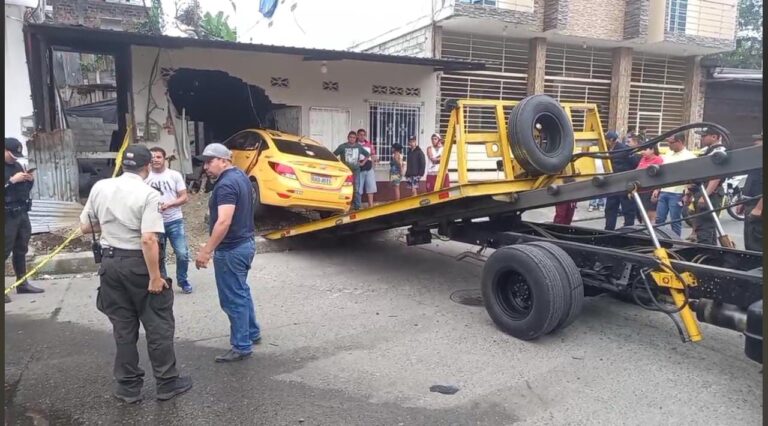 Quevedo: Pasajero le quita la vida a taxista en la 24 de Mayo