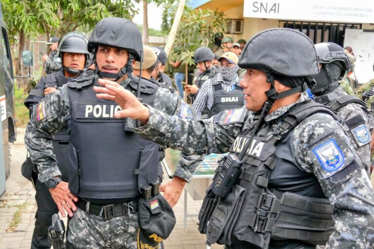Seis policías resultaron heridos en nuevos incidentes en la Penitenciaría de Guayaquil