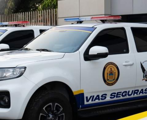 La Prefectura de Los Ríos entregará camionetas a la Policía Nacional en Los Ríos