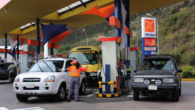 Propietarios de gasolineras esperan ser militarizados