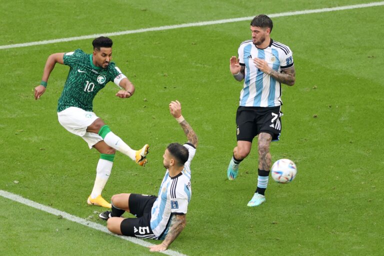 Argentina fue derrotada 1-2 por Arabia Saudita