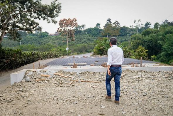 Valencia: La Prefectura de Los Ríos constató los trabajos de construcción de varios puentes