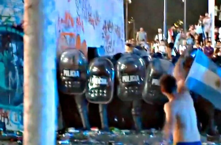 Disturbios en Buenos Aires tras el festejo por el Mundial