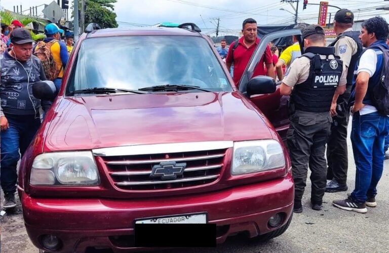 Trabajador de un banco recibió siete impactos en su cuerpo, el hombre murió