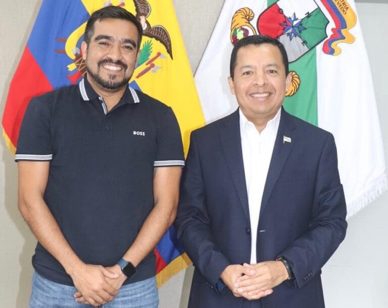 Alexis Matute , alcalde electo de Quevedo, se reunió con con  Jhon Salcedo y Johnny Terán