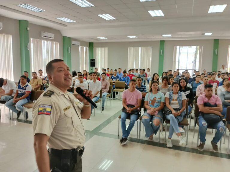 Hay nueva fecha para que los 180 Agentes Civiles de Tránsito trabajen en las calles de Quevedo