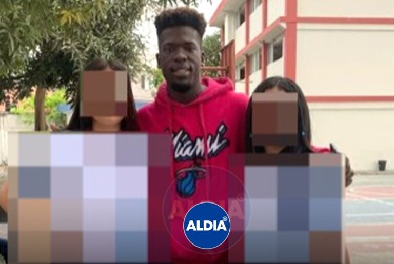 Samuel Chávez, amigo de Luisa Espinoza, iba a instituciones educativas; circulan fotos de él en un colegio de Guayaquil