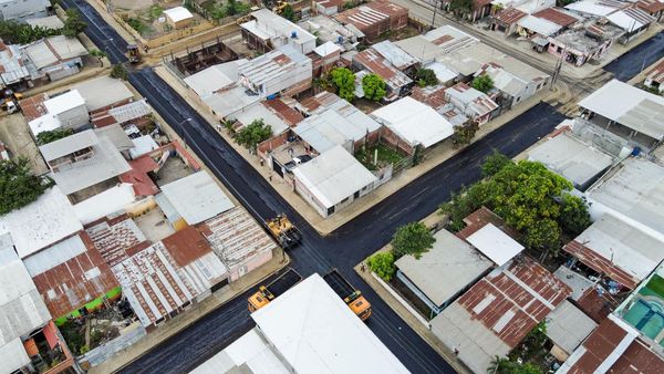 Moradores destacan el asfaltado del sector La Ventura, la obra fue ejecutada por la Prefectura de Los Ríos