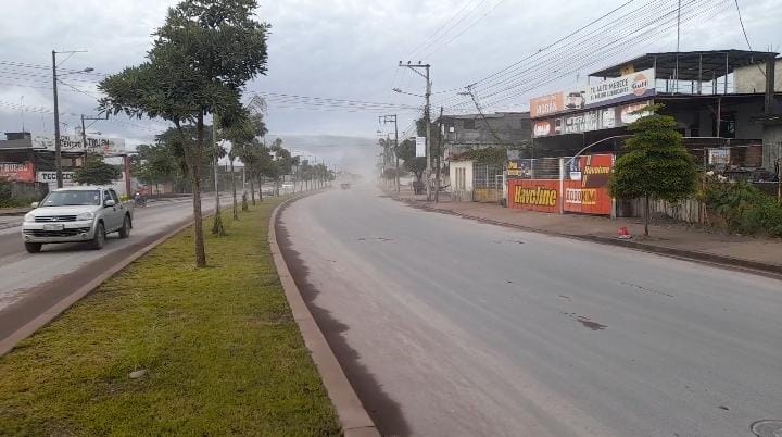 ​Babahoyo soporta caída de ceniza 