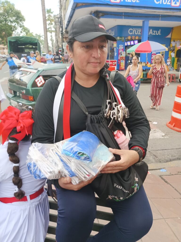 Día del trabajador: Su sobrina quedó huérfana y ella lucha a diario por sacarla adelante