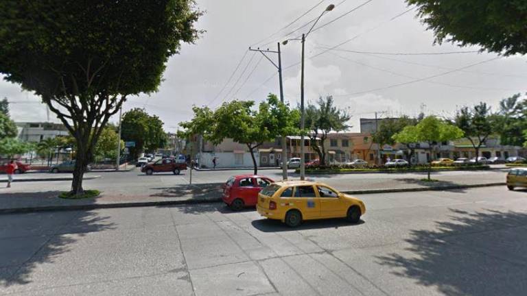 Asesinan a hombre en  Guayaquil, dentro de su carro, tras salir de un restaurante de mariscos