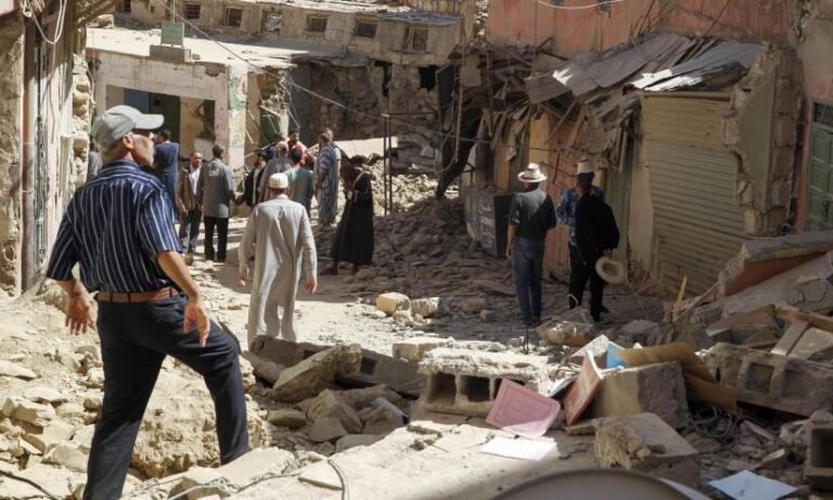 800 muertos tras poderoso de magnitud 6.8 en Marruecos