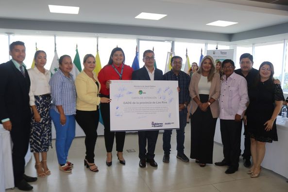Quevedo firma carta de intención para la adhesión   al programa nacional ‘Municipios Saludables