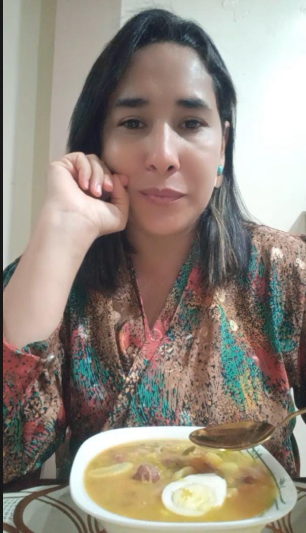 Mónica Zamora nos explica la historia y tradición de la fanesca