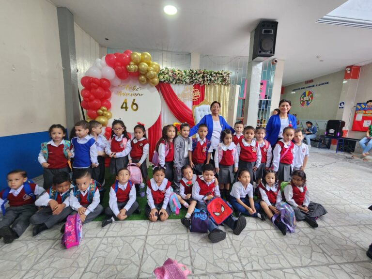 Espiritu Santo una institución inclusiva en Quevedo celebra 46 años alñ servicio educativo
