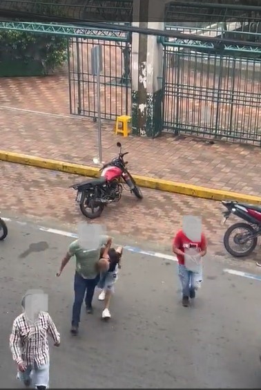 Policía, con disparo al aire, detuvo a un hombre en el parque Central de Quevedo