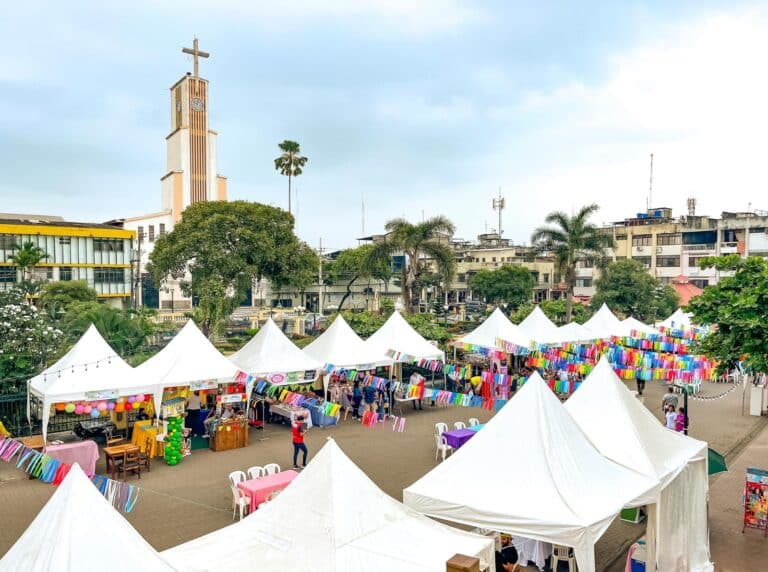 Vinces cierra su fiesta de 179 años con Desfile y sesión solemne