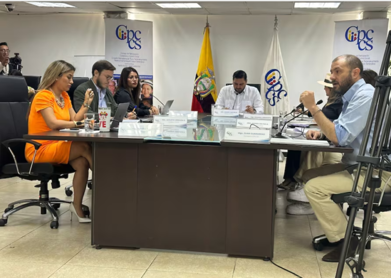 Los vocales del Consejo de Participación Ciudadana se dijeron de todo al iniciar el debate del reglamento para elegir fiscal general