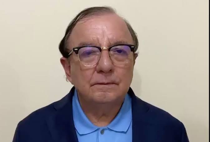 La Secom declara falso los rumores de fallecimiento de padre de presidente Daniel Noboa