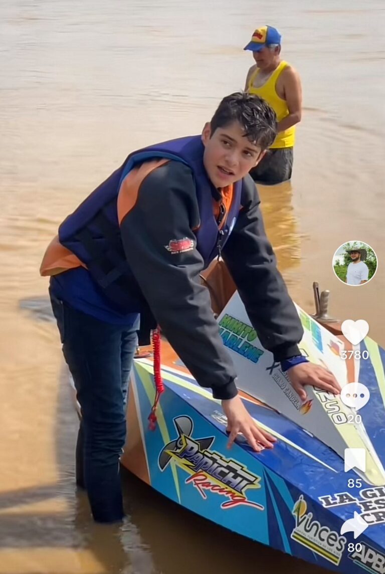 VINCES: Hijo del alcalde competirá por primera vez en la edición 66 de la Regata Guayaquil-Vinces