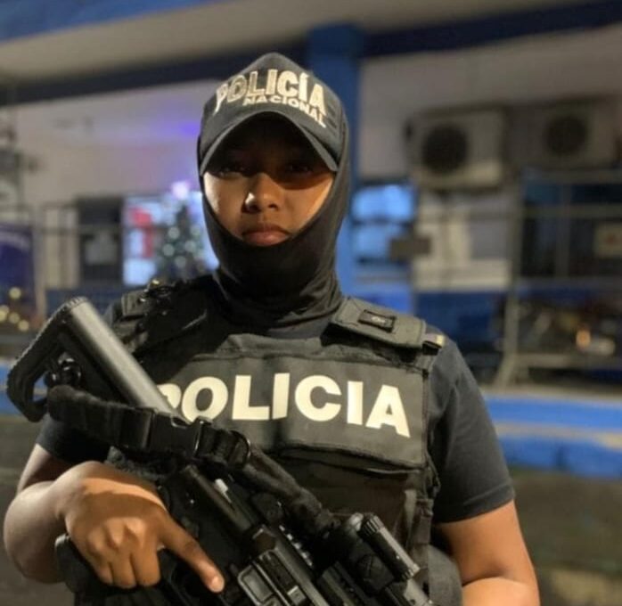 Quevedo llora la pérdida de la joven Policía Natasha Inostroza Véliz 