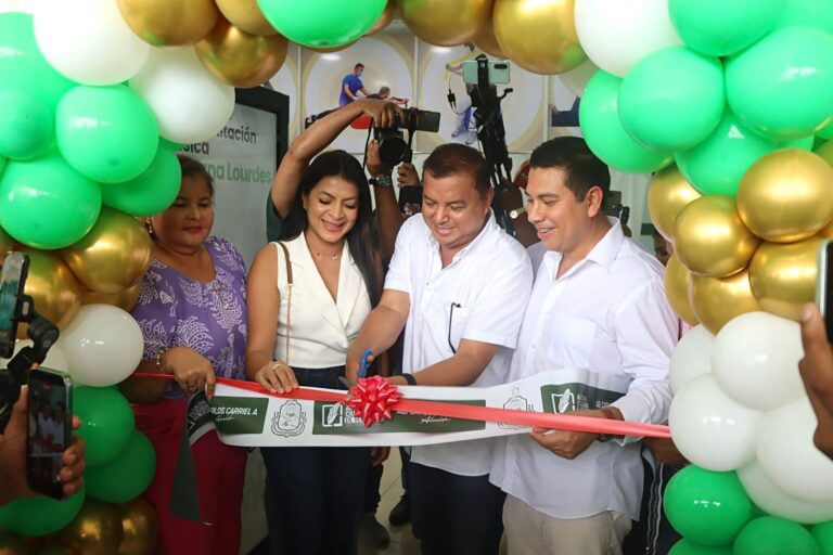 Ventanas inaugura Centro de Rehabilitación Física “Silvana Lourdes” para brindar terapias gratuitas a la comunidad